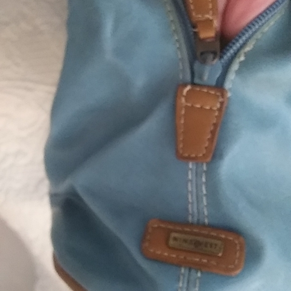 9 west accessories light blue with natural tan accents lined in tan material - Picture 8 of 12